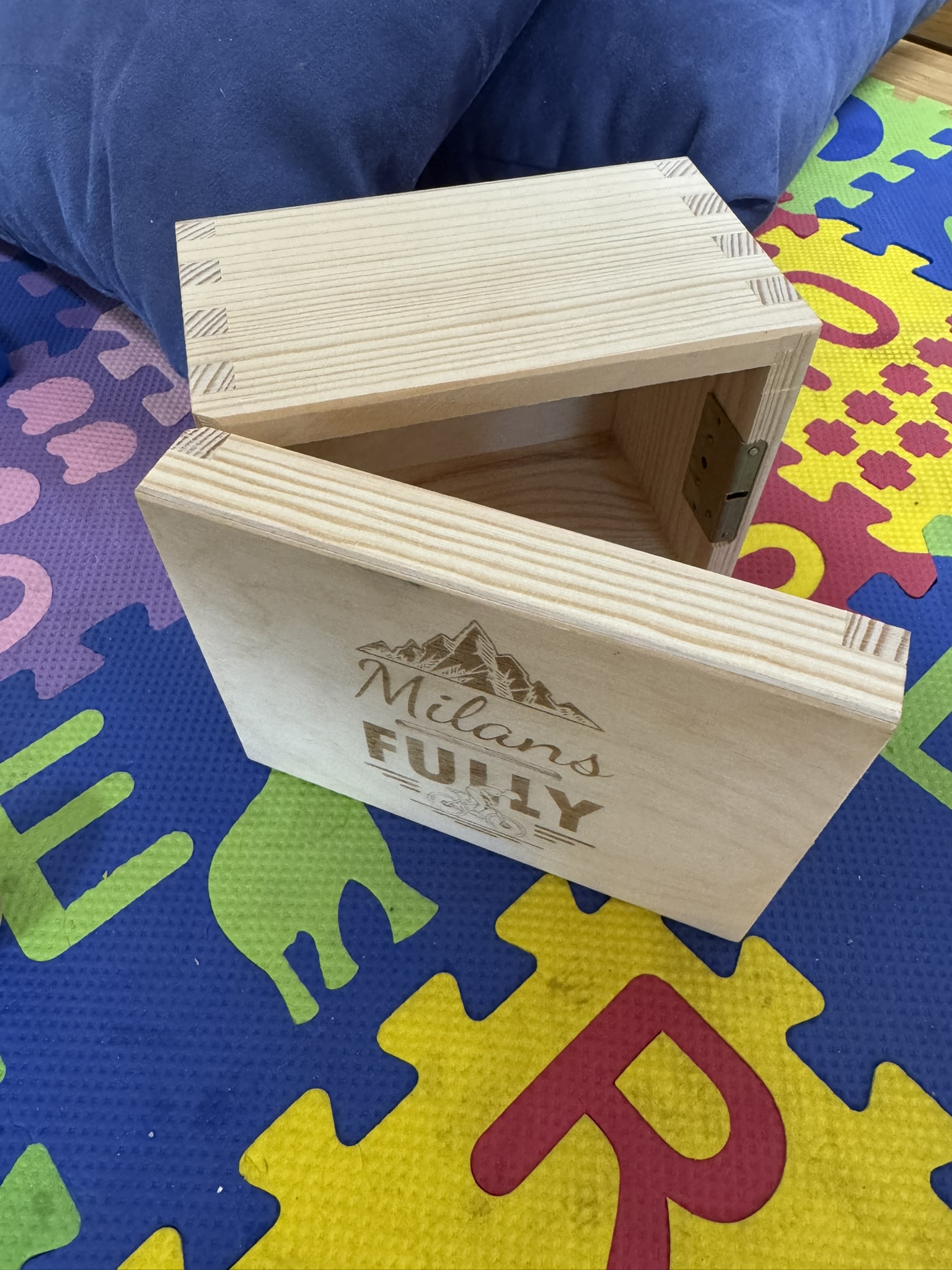 Kiste / Sparbox – Bild 2